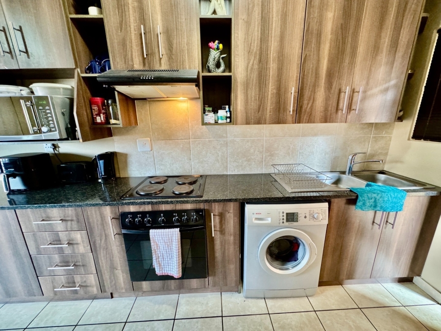 1 Bedroom Property for Sale in Die Bult North West